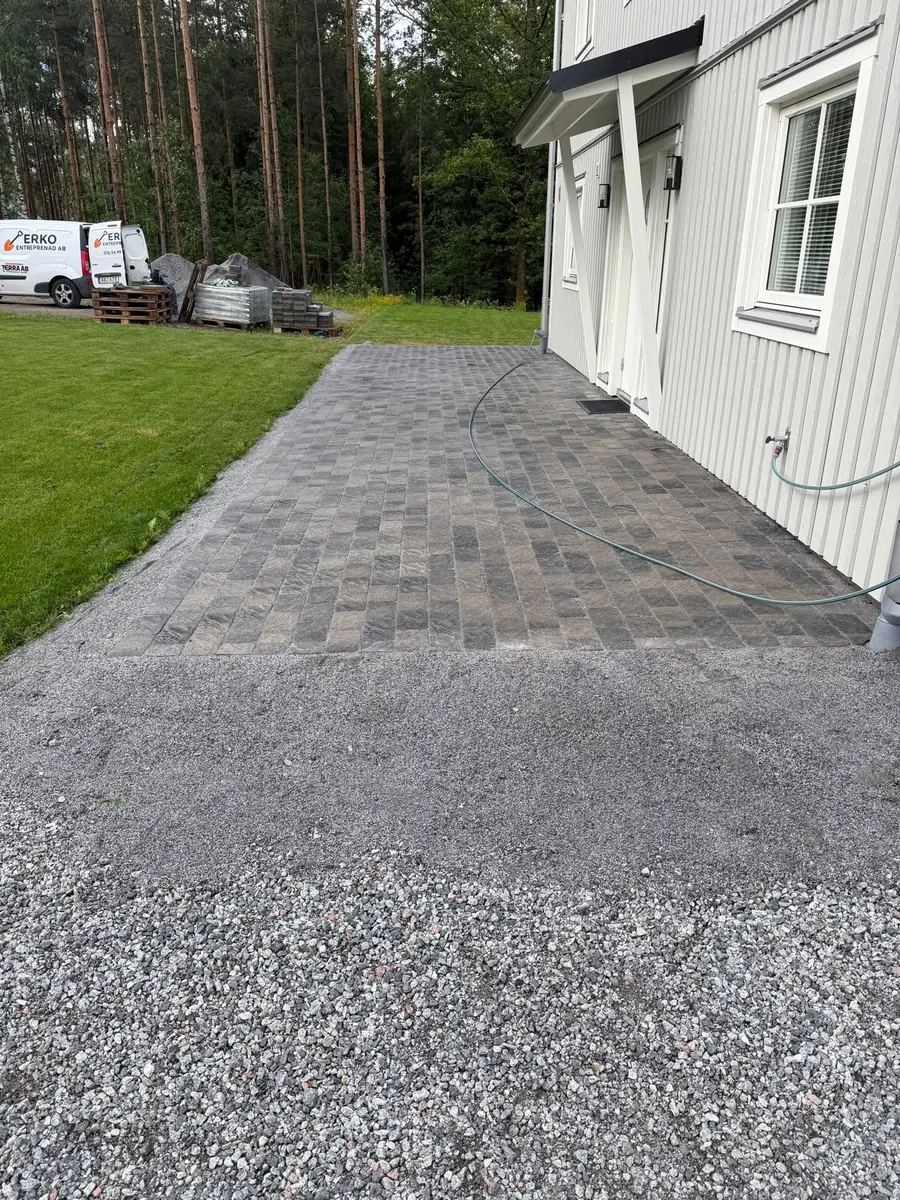Stenläggning & plattläggning